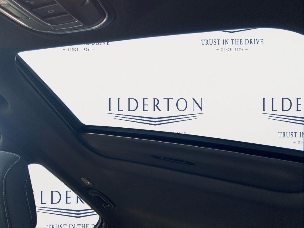 new 2025 Jeep Grand Cherokee car, priced at $34,670