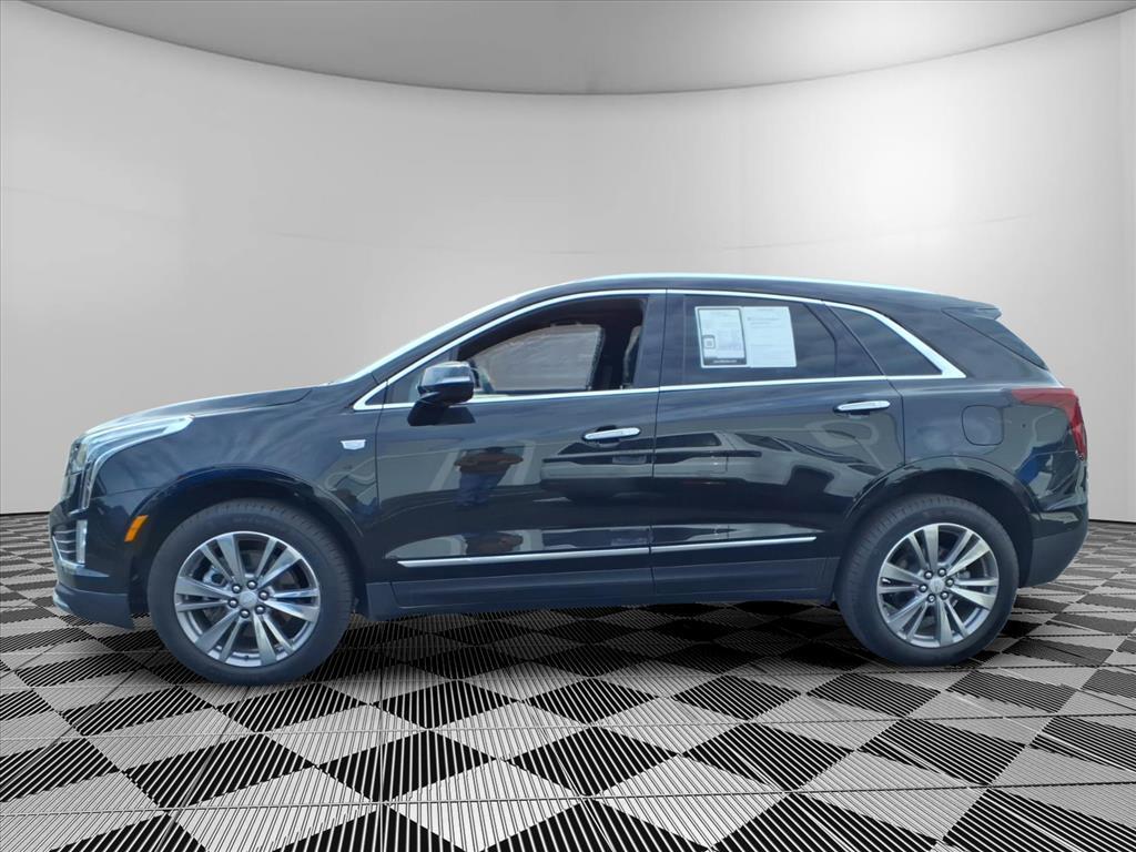 used 2025 Cadillac XT5 car, priced at $35,599