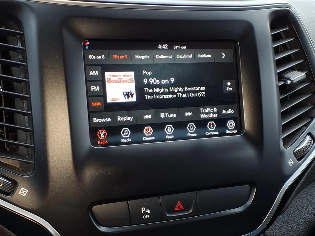 used 2020 Jeep Cherokee car, priced at $11,995