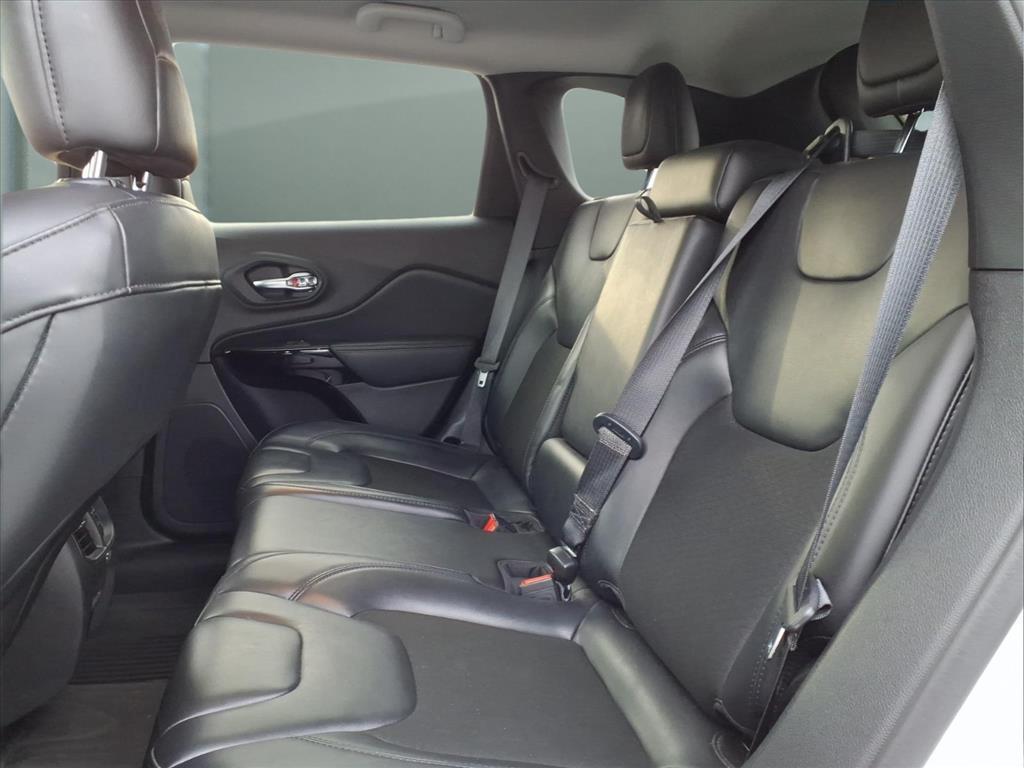 used 2020 Jeep Cherokee car, priced at $11,995