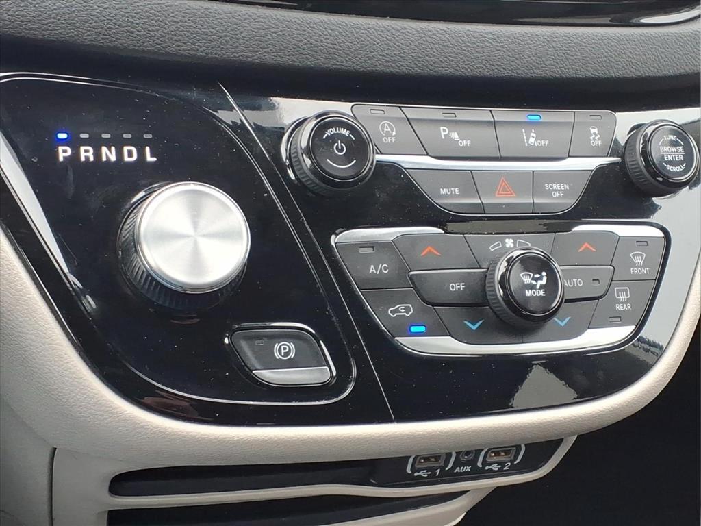 used 2024 Chrysler Pacifica car, priced at $22,999