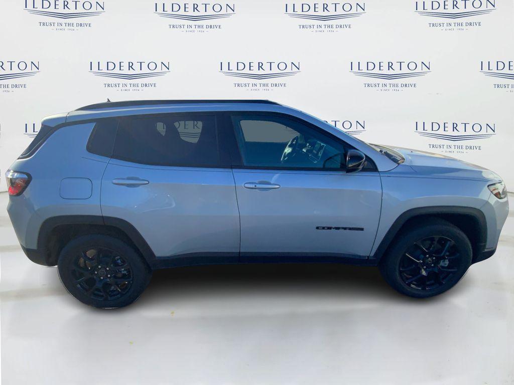 new 2025 Jeep Compass car, priced at $28,030