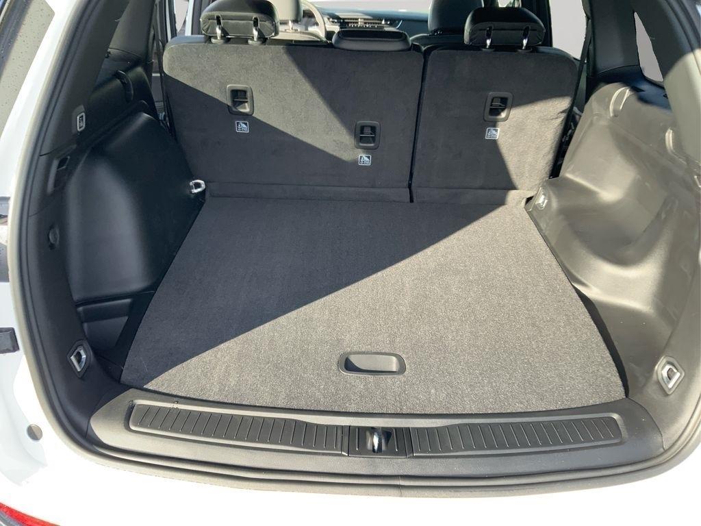 new 2025 Jeep Grand Cherokee car, priced at $45,140