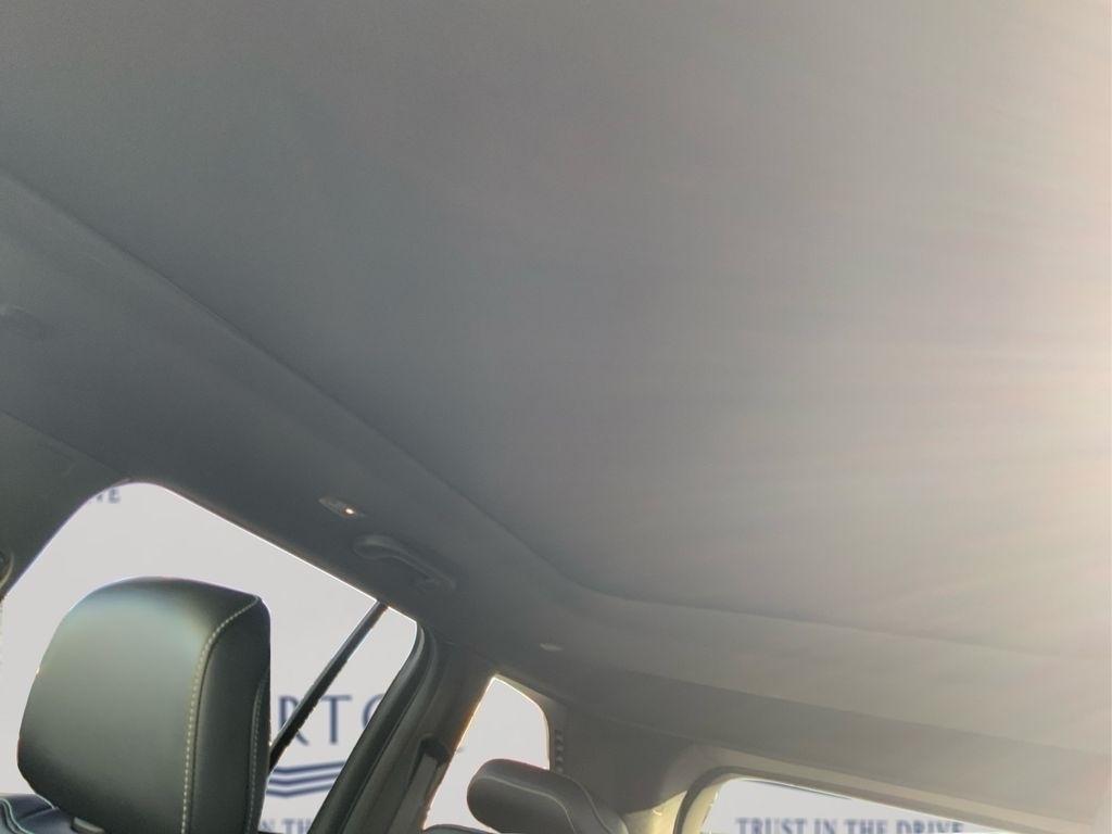 new 2025 Jeep Grand Cherokee car, priced at $45,140