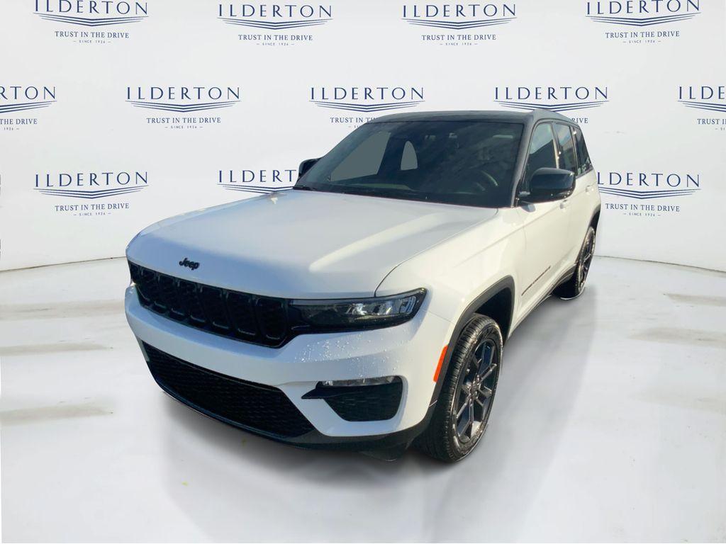 new 2025 Jeep Grand Cherokee car, priced at $47,140