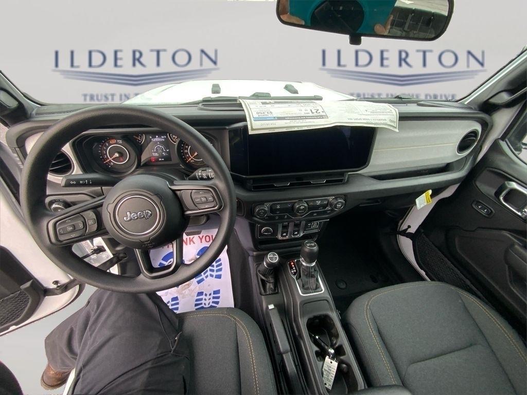 new 2026 Jeep Wrangler car, priced at $38,570