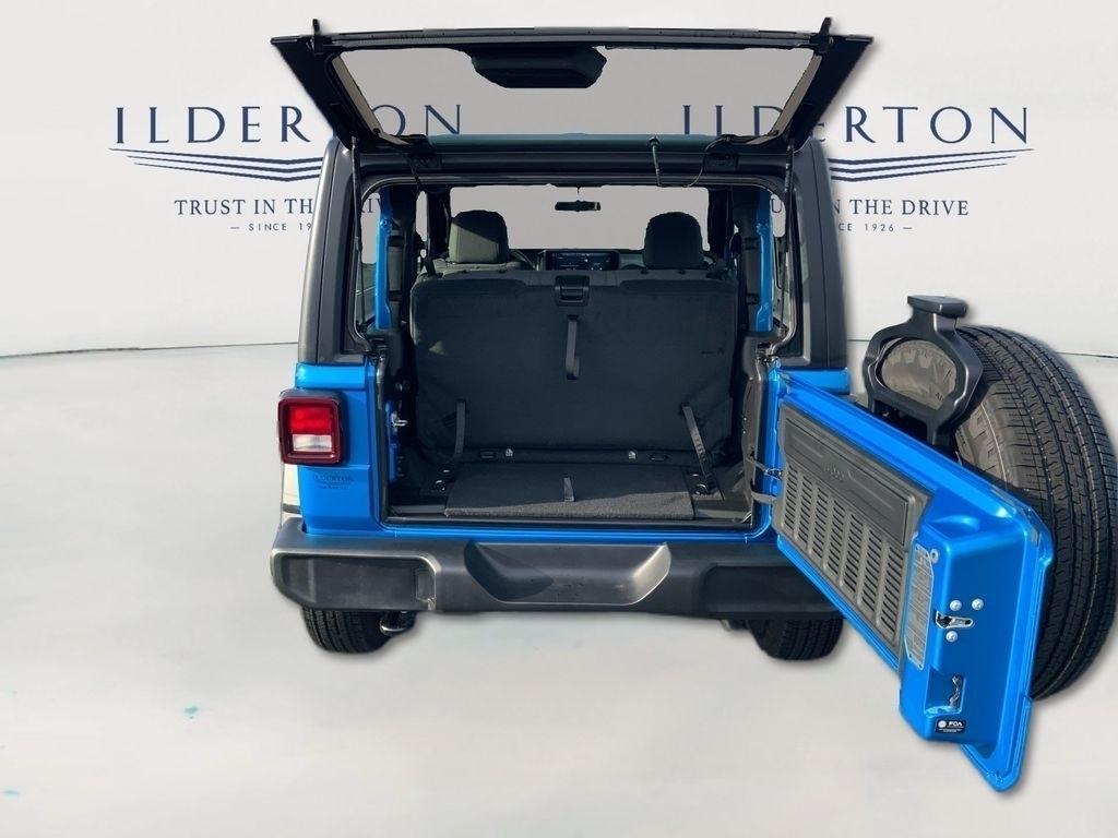 new 2026 Jeep Wrangler car, priced at $35,165