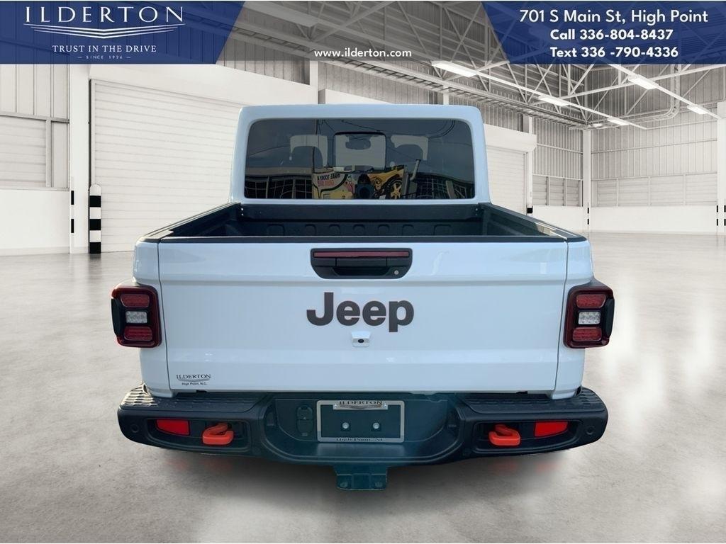 new 2025 Jeep Gladiator car, priced at $50,320