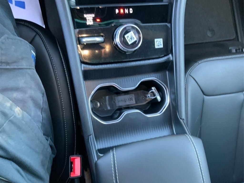 new 2025 Jeep Grand Cherokee car, priced at $46,230