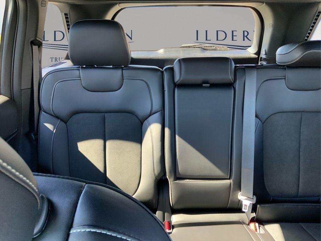 new 2025 Jeep Grand Cherokee car, priced at $38,280