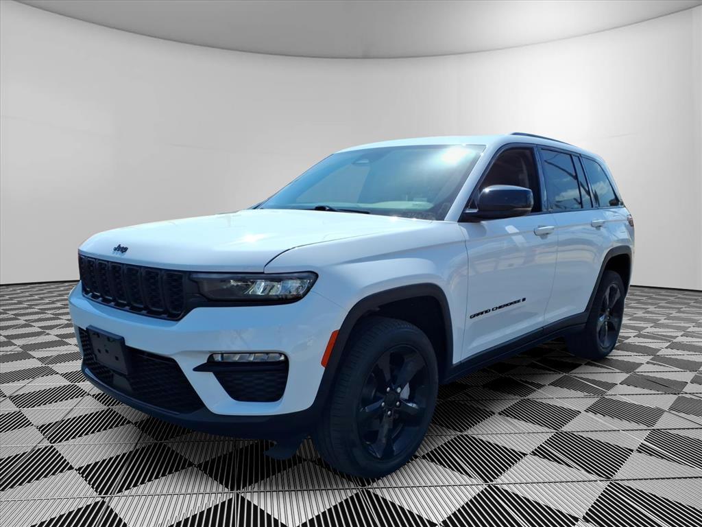 used 2023 Jeep Grand Cherokee car, priced at $30,495