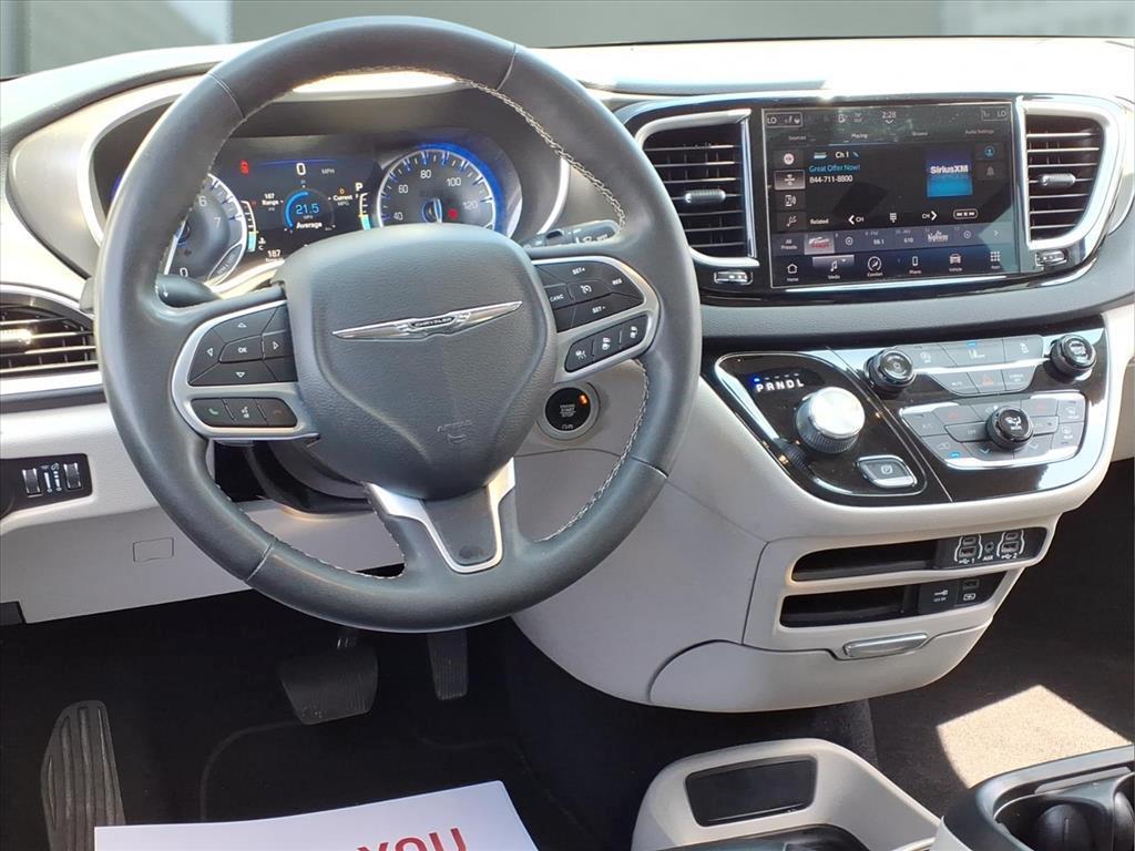 used 2022 Chrysler Pacifica car, priced at $21,362