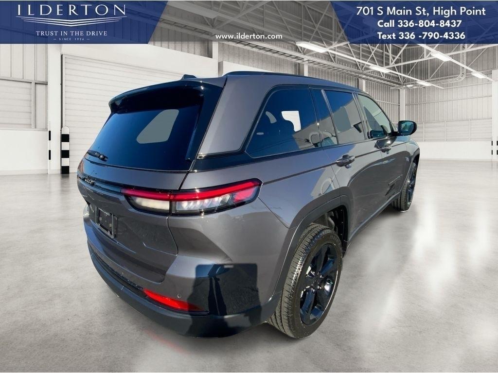 new 2025 Jeep Grand Cherokee car, priced at $37,870