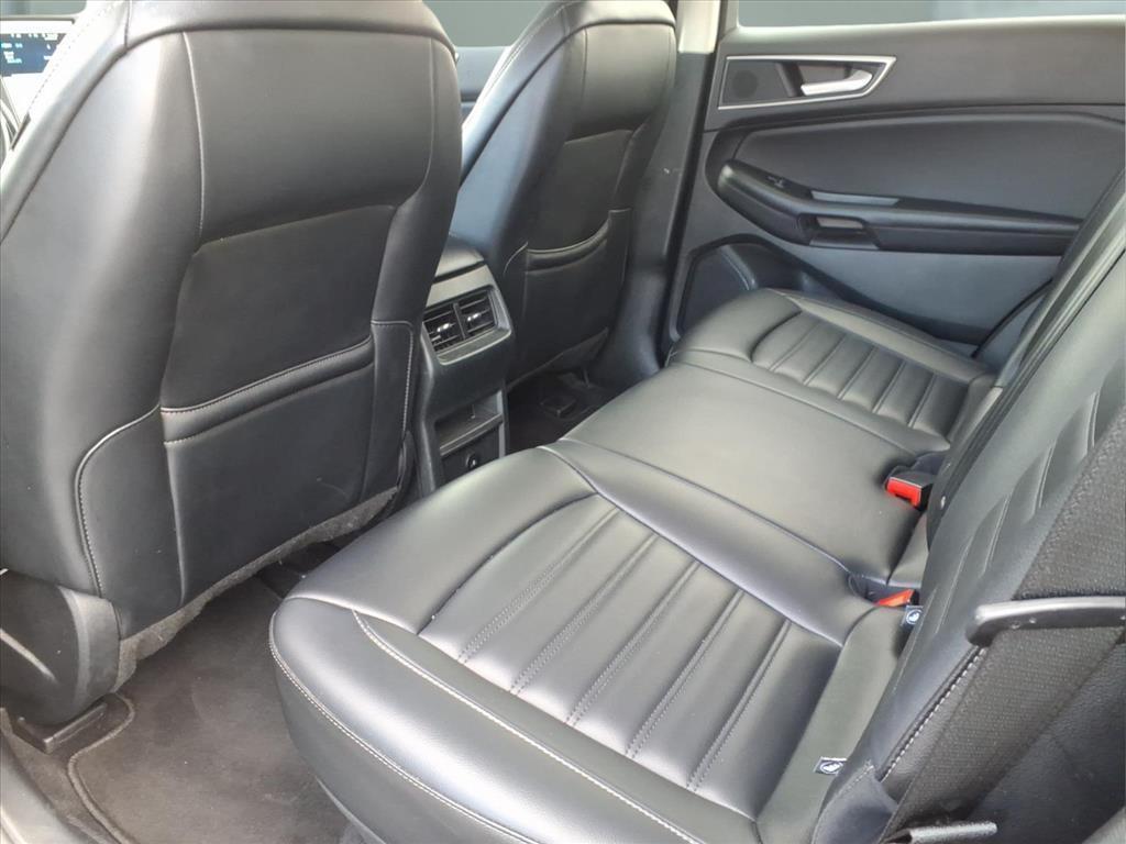 used 2024 Ford Edge car, priced at $18,799