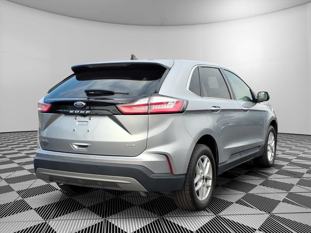 used 2024 Ford Edge car, priced at $18,799