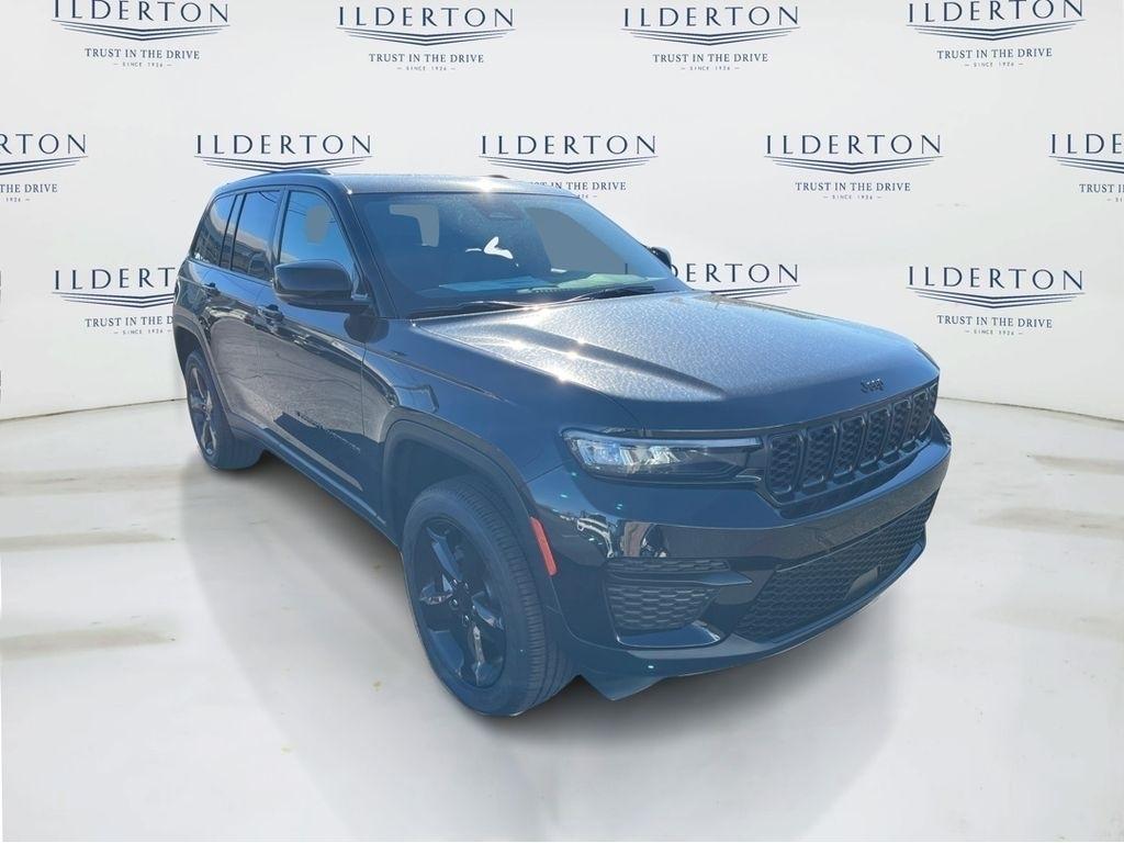 new 2025 Jeep Grand Cherokee car, priced at $39,870