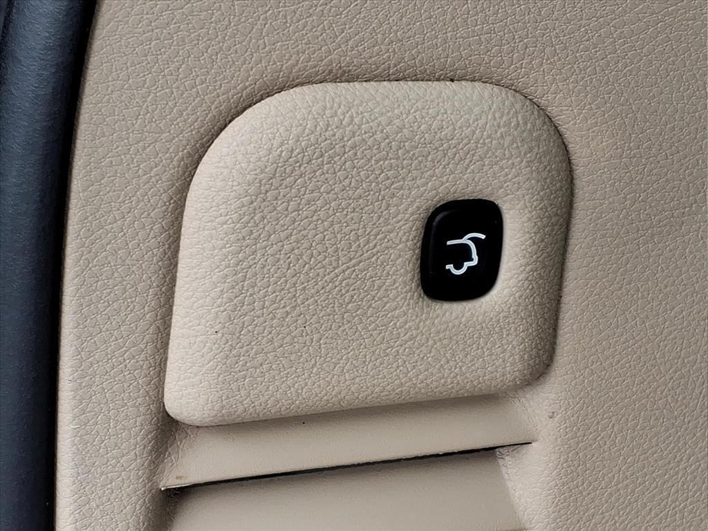 used 2021 Jeep Grand Cherokee car, priced at $24,999