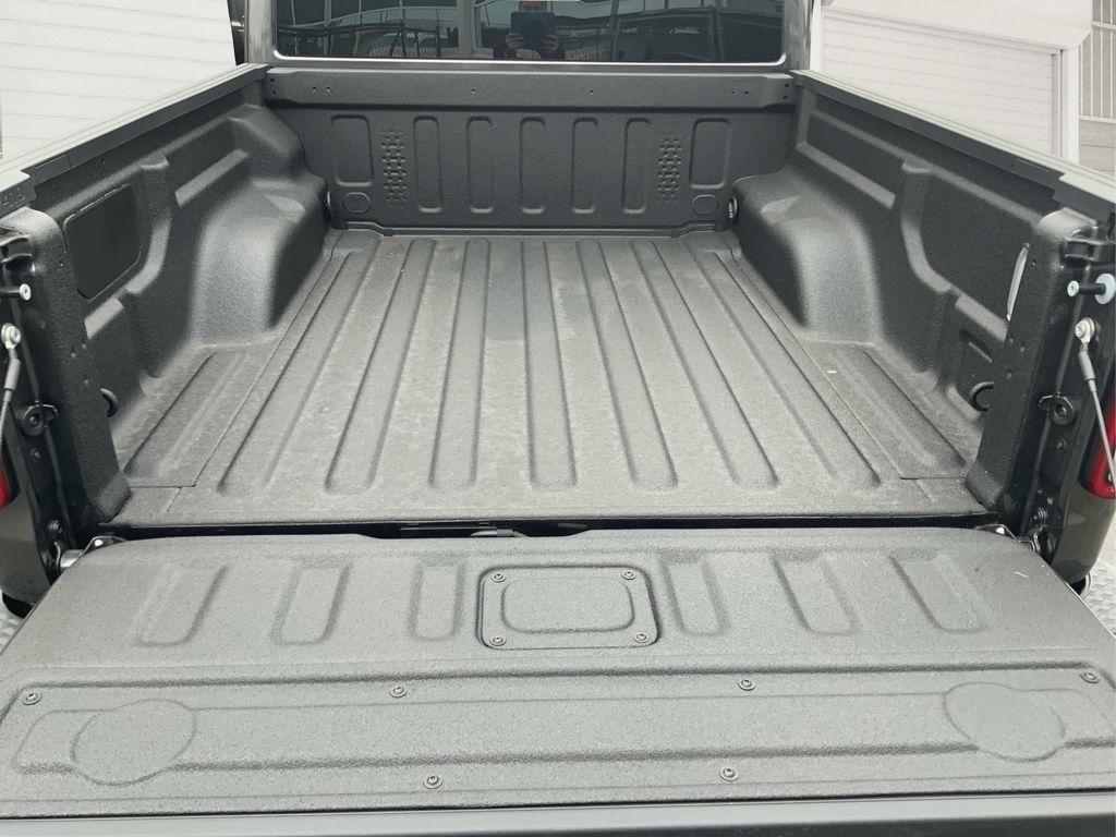 new 2025 Jeep Gladiator car, priced at $41,530
