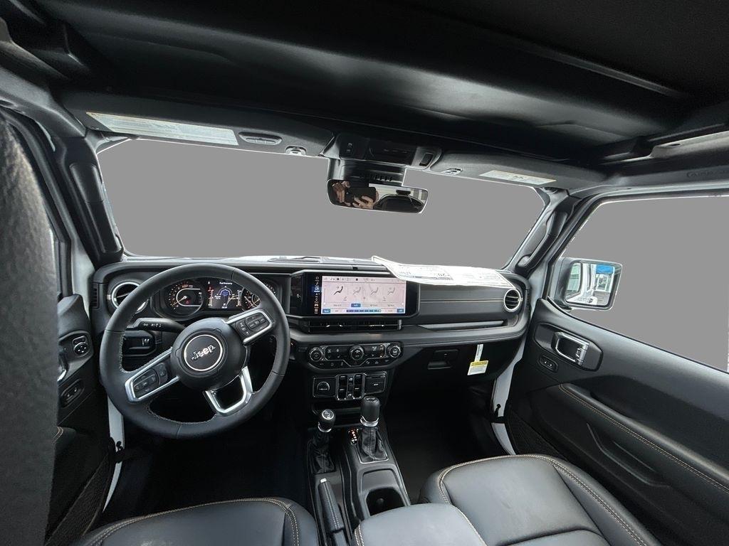 new 2025 Jeep Wrangler car, priced at $48,025