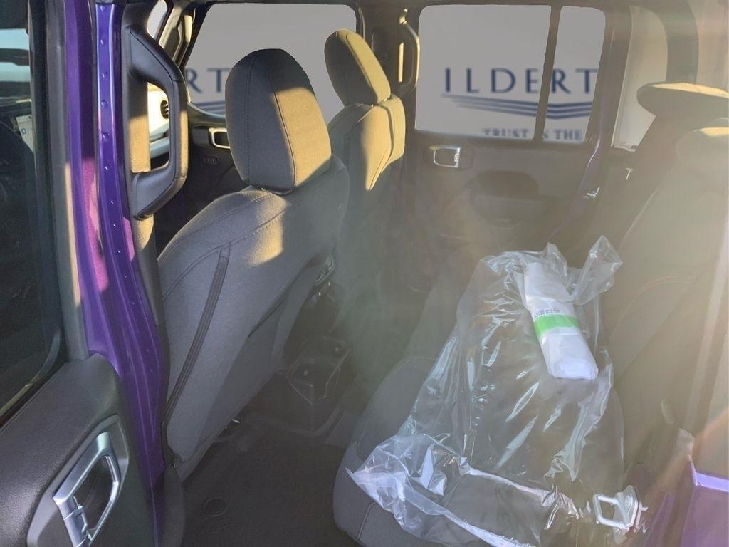 new 2026 Jeep Gladiator car, priced at $48,689