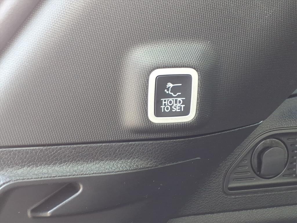 new 2026 Jeep Grand Cherokee car, priced at $48,205