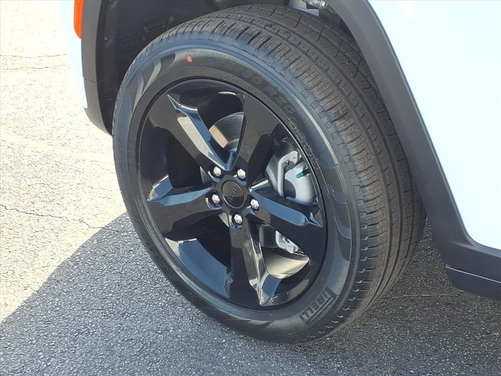 new 2026 Jeep Grand Cherokee car, priced at $48,205