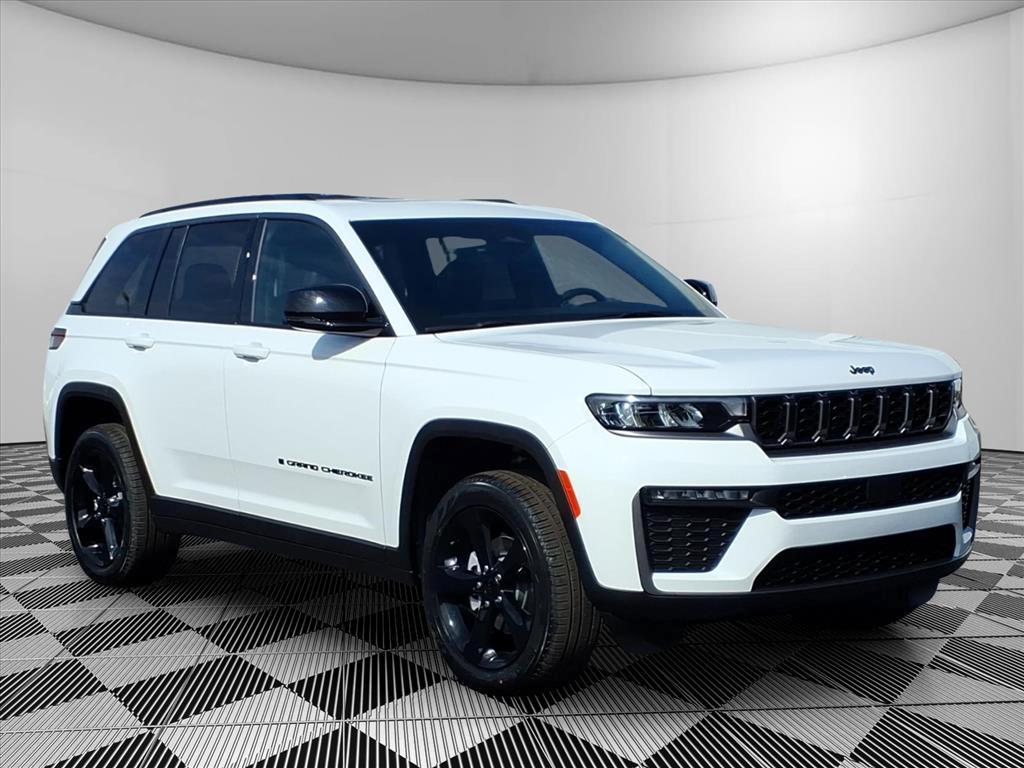 new 2026 Jeep Grand Cherokee car, priced at $48,205