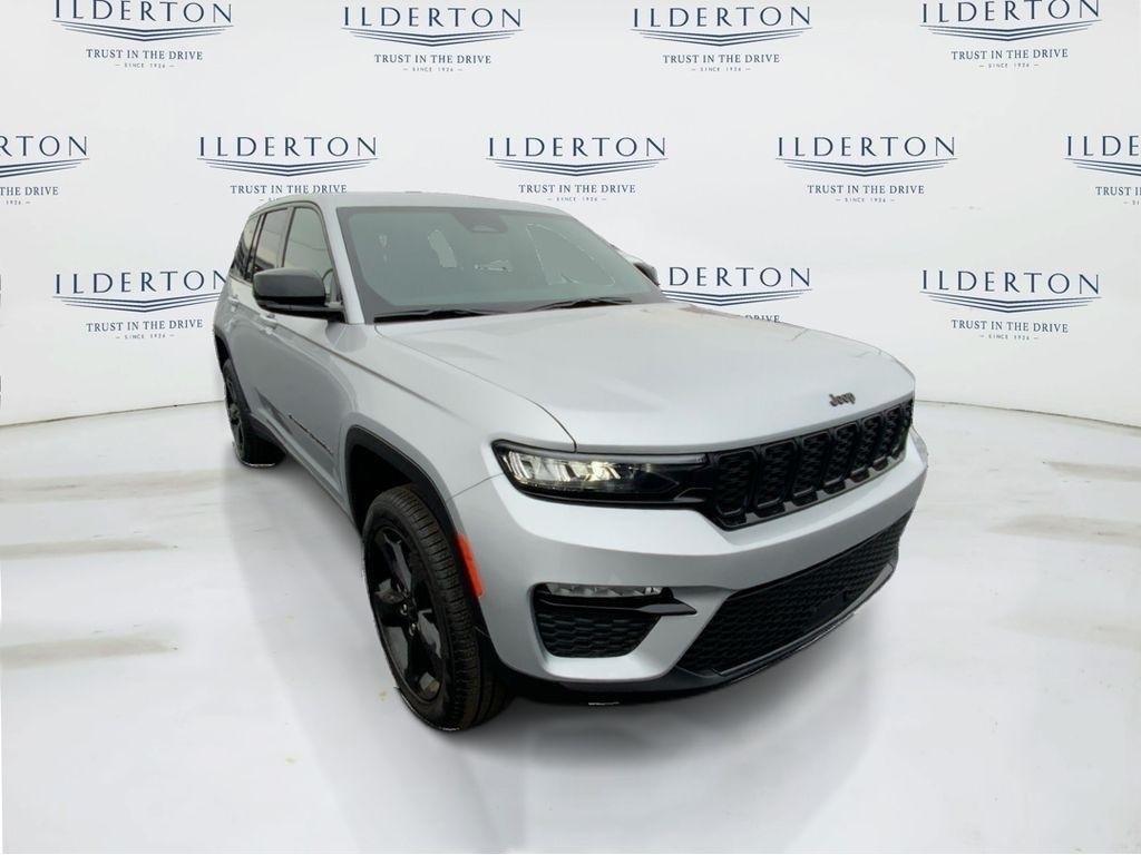 new 2025 Jeep Grand Cherokee car, priced at $42,220
