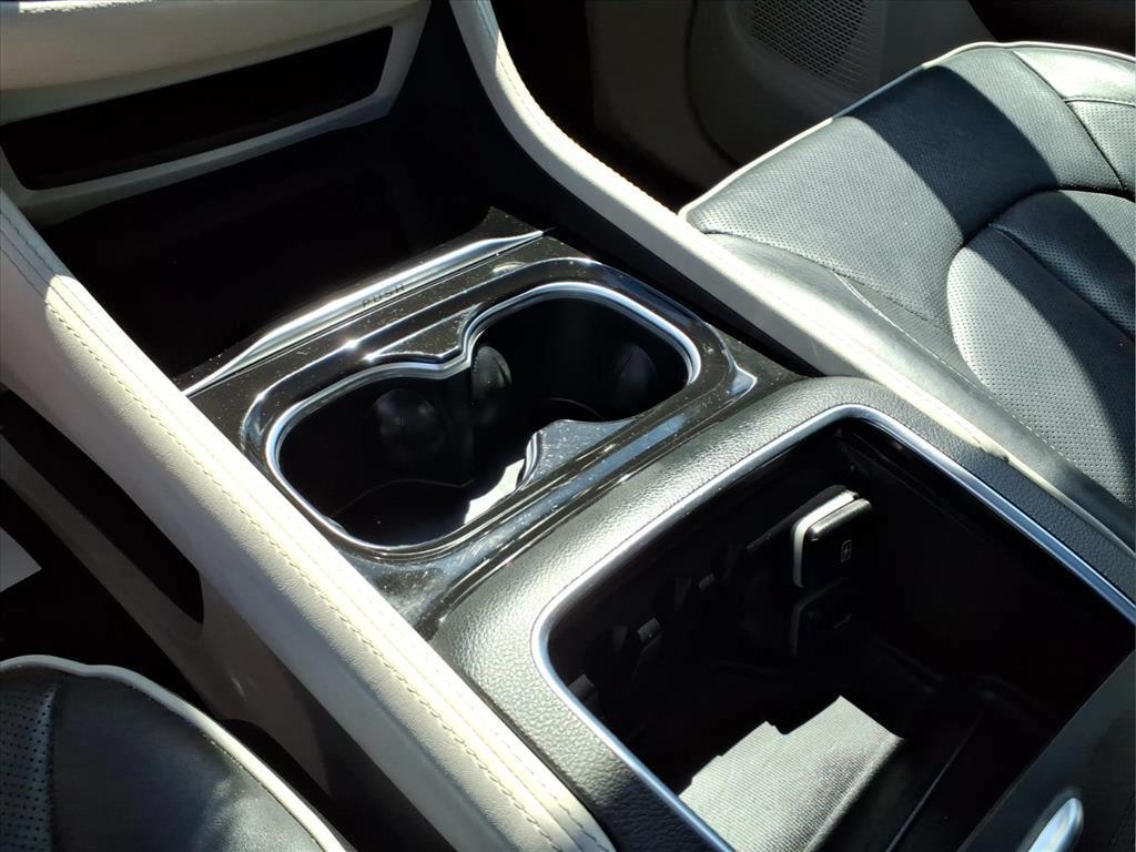 used 2023 Chrysler Pacifica car, priced at $24,995
