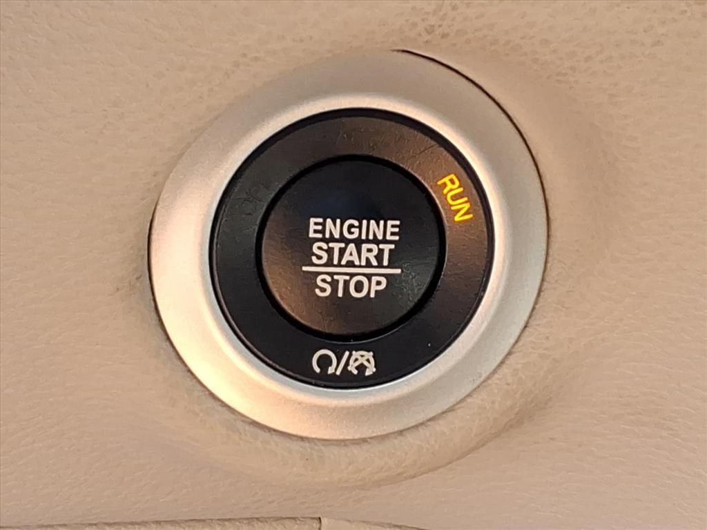 used 2023 Chrysler Pacifica car, priced at $24,995