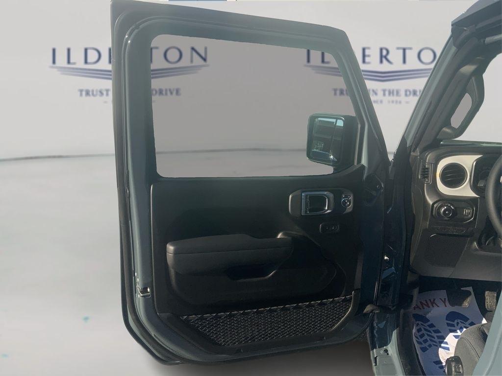 new 2026 Jeep Wrangler car, priced at $44,980