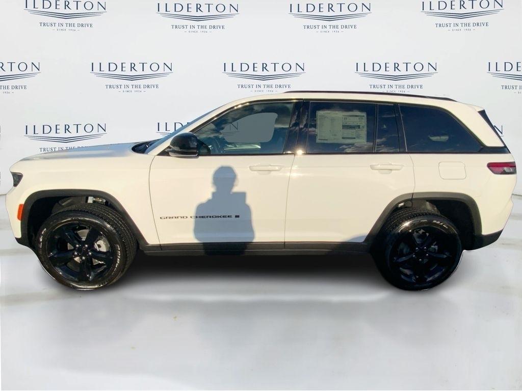 new 2025 Jeep Grand Cherokee car, priced at $37,275