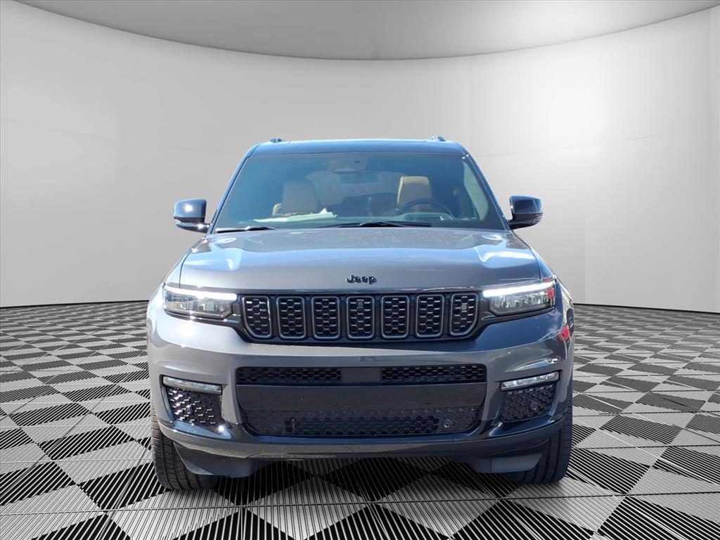 new 2025 Jeep Grand Cherokee L car, priced at $66,925