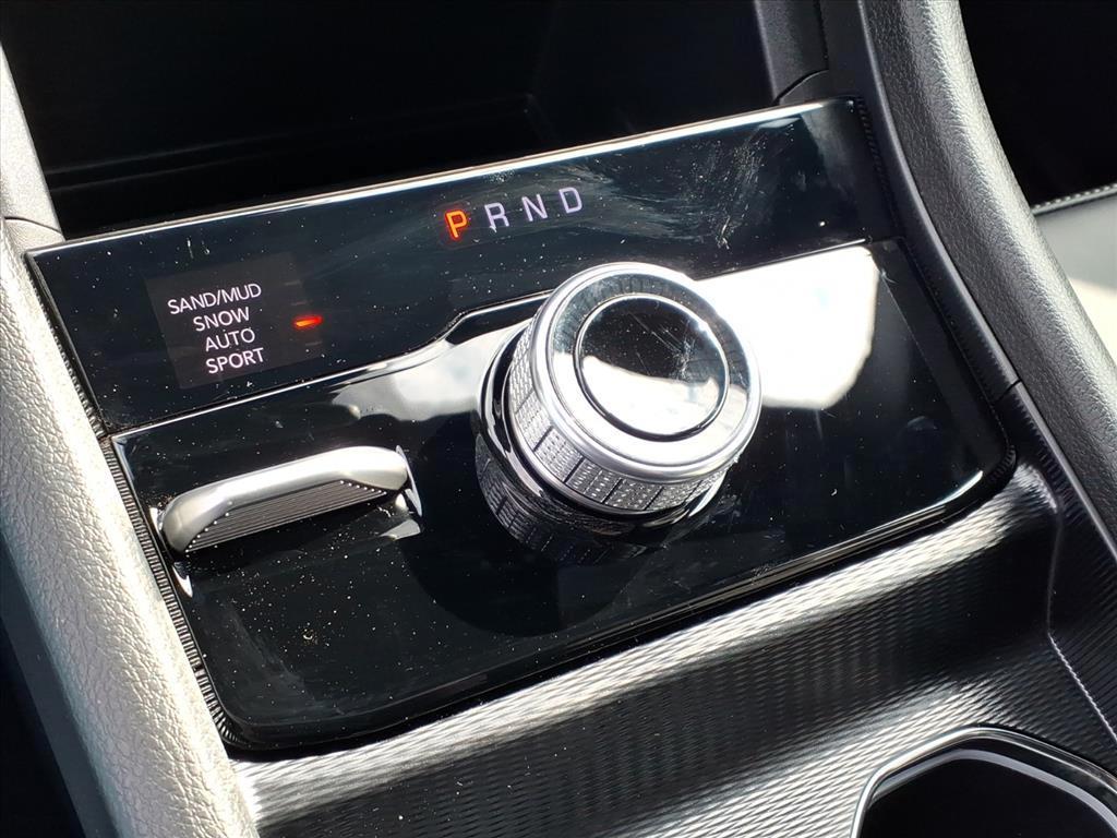 new 2026 Jeep Grand Cherokee car, priced at $47,805