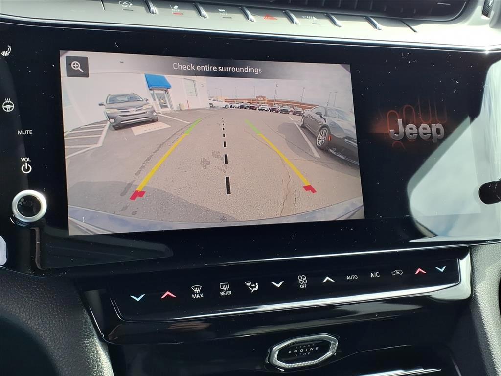 new 2026 Jeep Grand Cherokee car, priced at $47,805