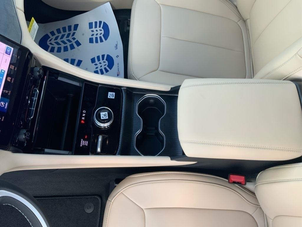 new 2025 Jeep Grand Cherokee car, priced at $38,915