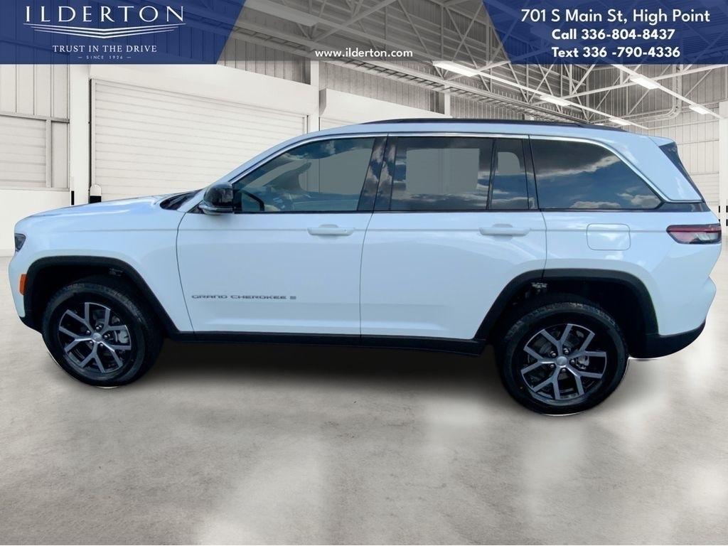 new 2025 Jeep Grand Cherokee car, priced at $38,915