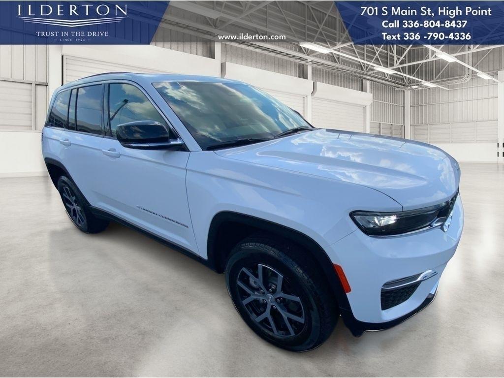 new 2025 Jeep Grand Cherokee car, priced at $38,915