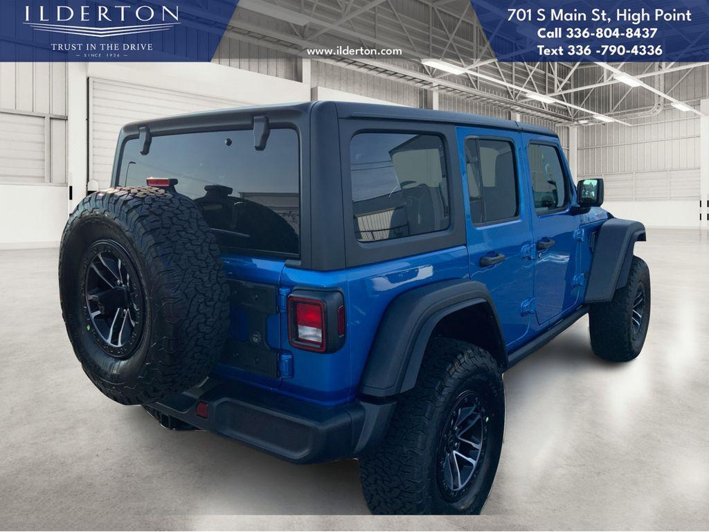 new 2025 Jeep Wrangler car, priced at $46,070