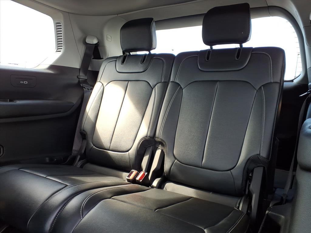 used 2022 Jeep Grand Cherokee L car, priced at $30,184