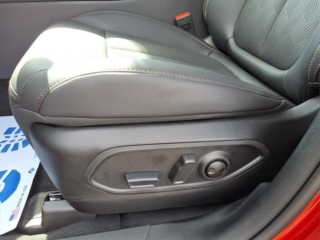 new 2026 Jeep Cherokee car, priced at $40,220