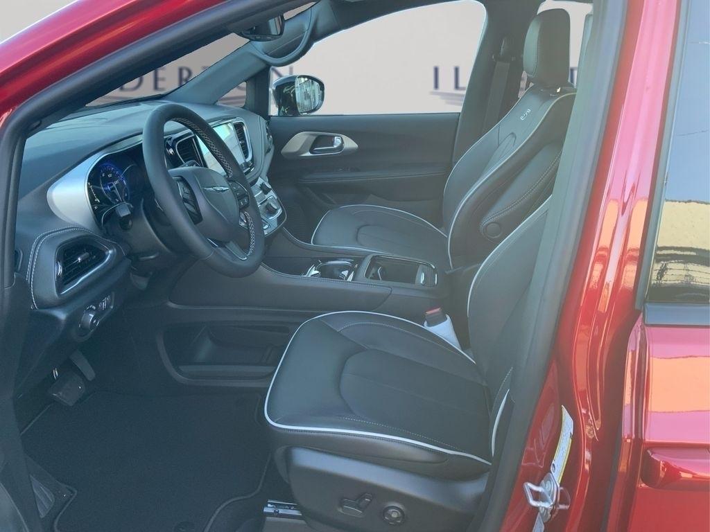 new 2026 Chrysler Pacifica car, priced at $50,570