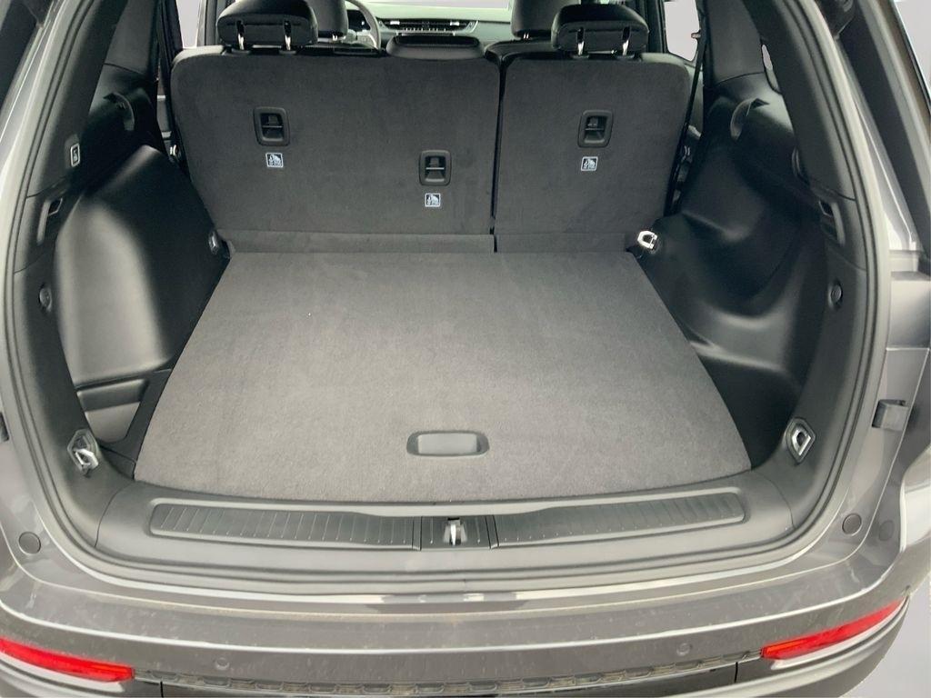 new 2025 Jeep Grand Cherokee car, priced at $46,730