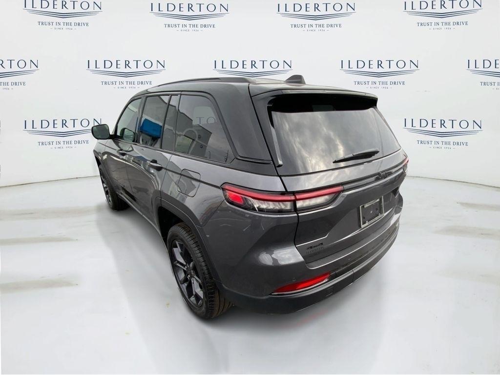 new 2025 Jeep Grand Cherokee car, priced at $46,730
