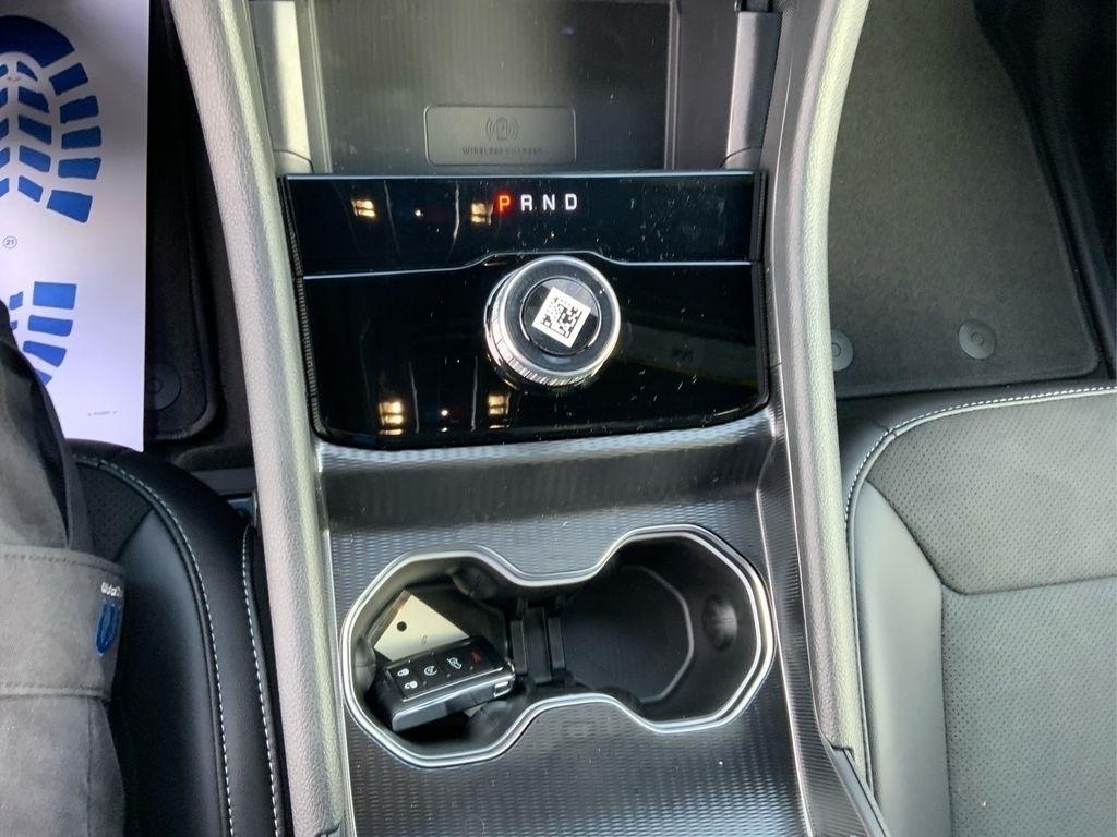 new 2025 Jeep Grand Cherokee car, priced at $36,730