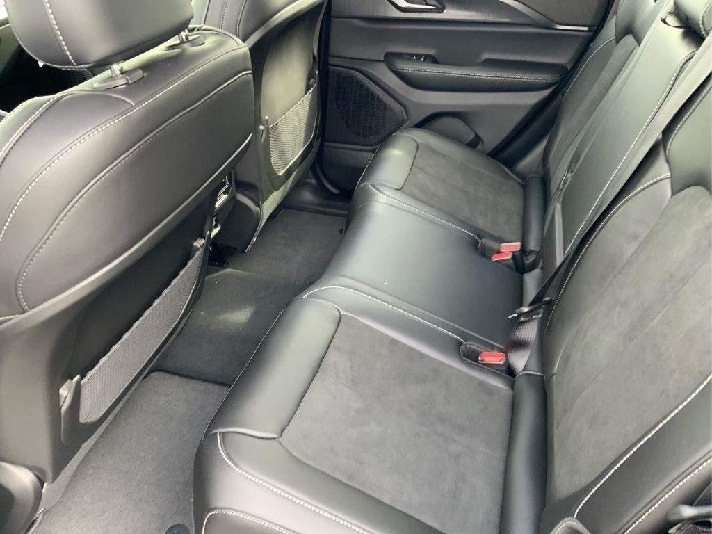 new 2025 Jeep Grand Cherokee car, priced at $36,730