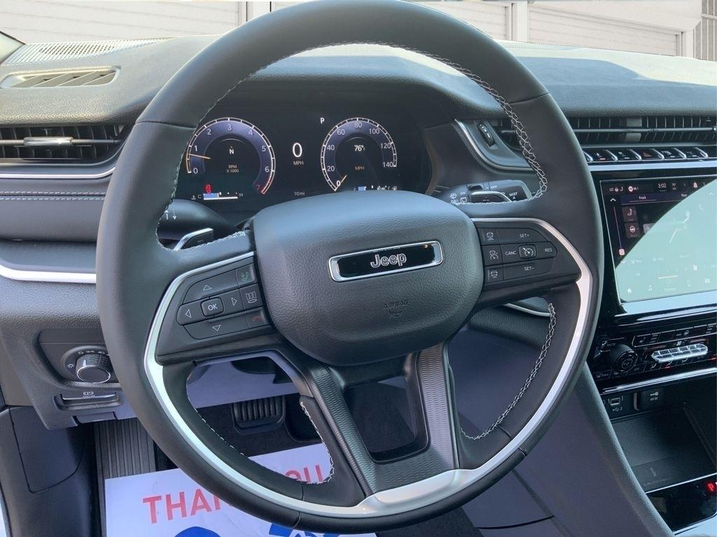 new 2025 Jeep Grand Cherokee L car, priced at $39,775