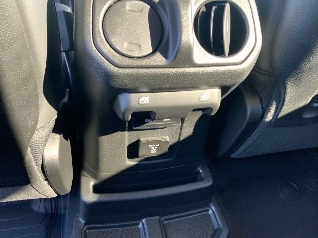 new 2025 Jeep Wrangler car, priced at $47,120