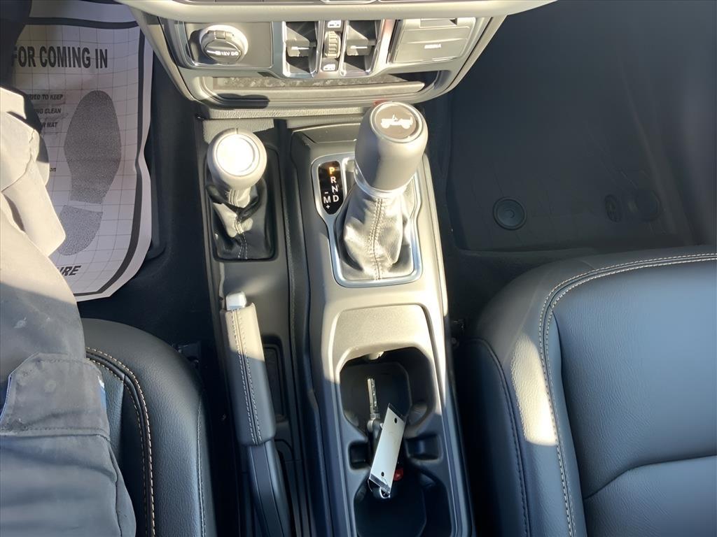 new 2025 Jeep Wrangler car, priced at $49,120