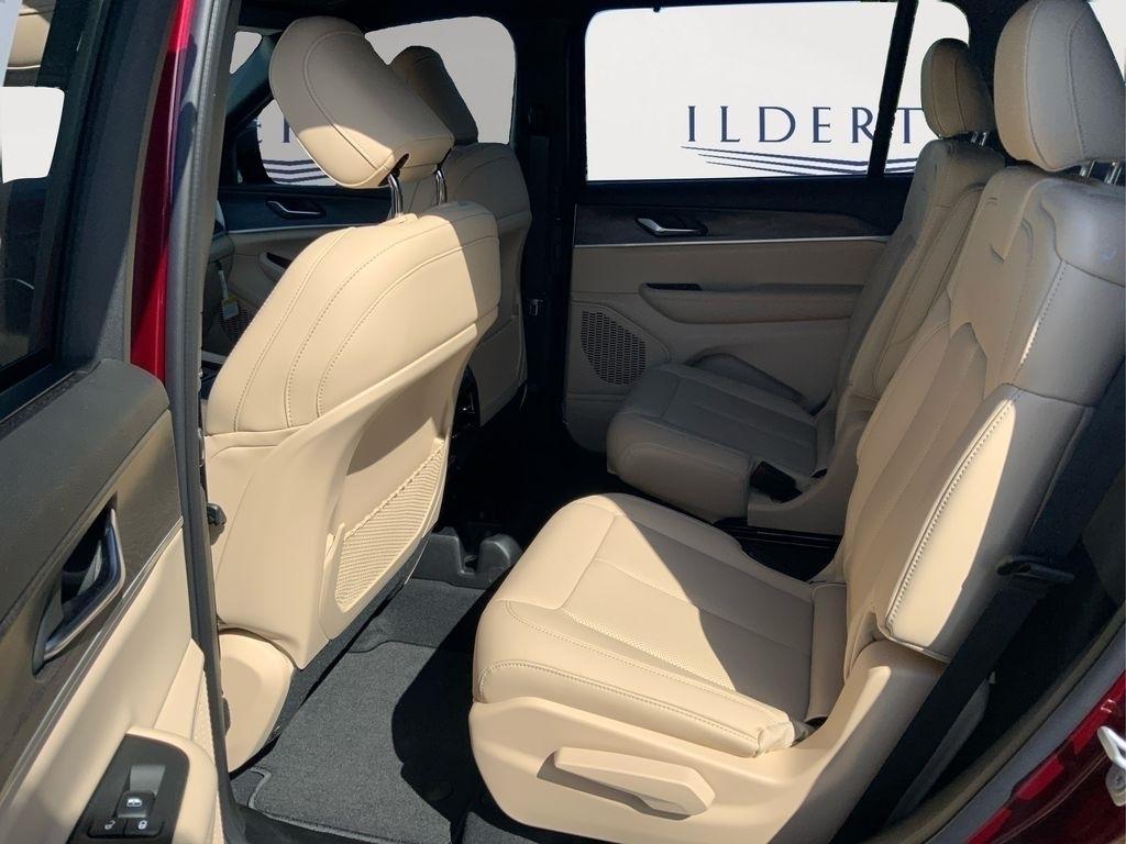 new 2025 Jeep Grand Cherokee L car, priced at $42,535